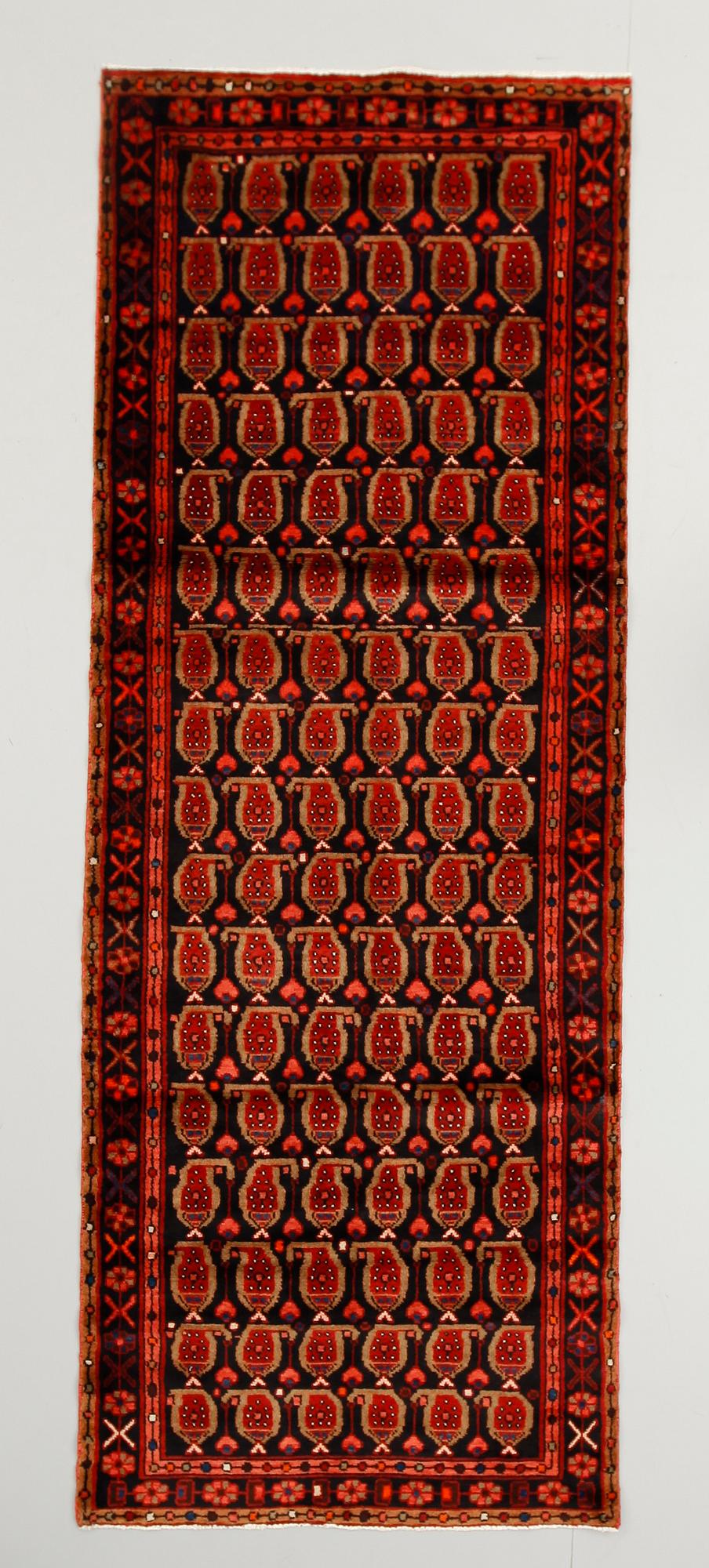 MATTA, Zageh, 300 x 110 cm.