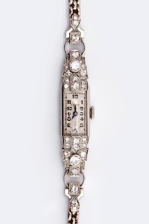WRISTWATCH Opera, 18k whitegold, old-cut diamonds approx 1 ct, approx 15 x 8 mm, manual.