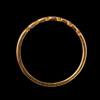 RINGAR, 2 st, 18k guld bla med antikslipade diamanter. Tot.vikt 6g.