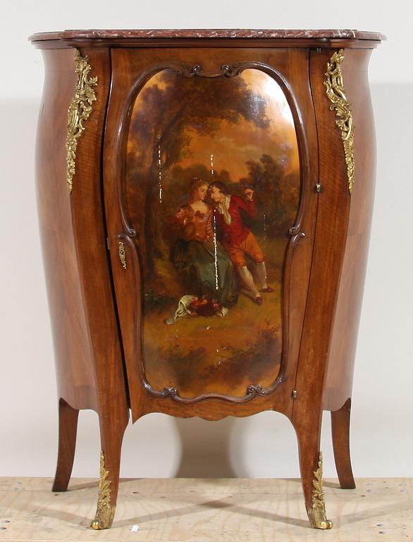 SKÅP, rokokostil, 1900-tal.