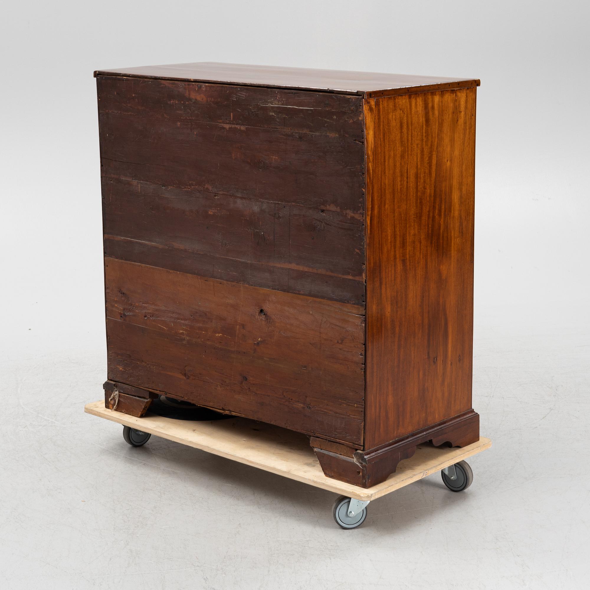 A chest of drawers, first half of the 19th century.