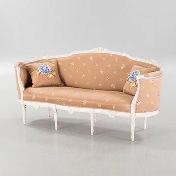 An early 20th century sofa.