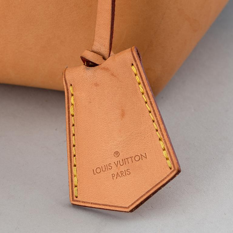 Louis Vuitton, väska, "Berri MM" samt axelrem "Animal MNG Camel".