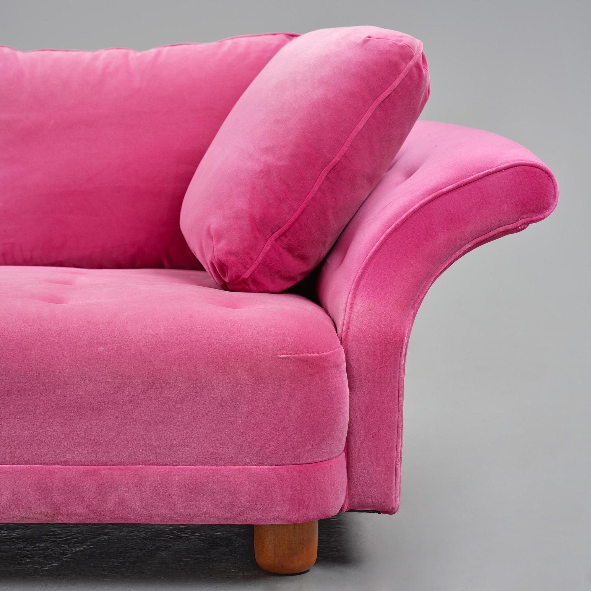 Josef Frank, a "Liljevalchs" sofa, Firma Svenskt Tenn, 2013.