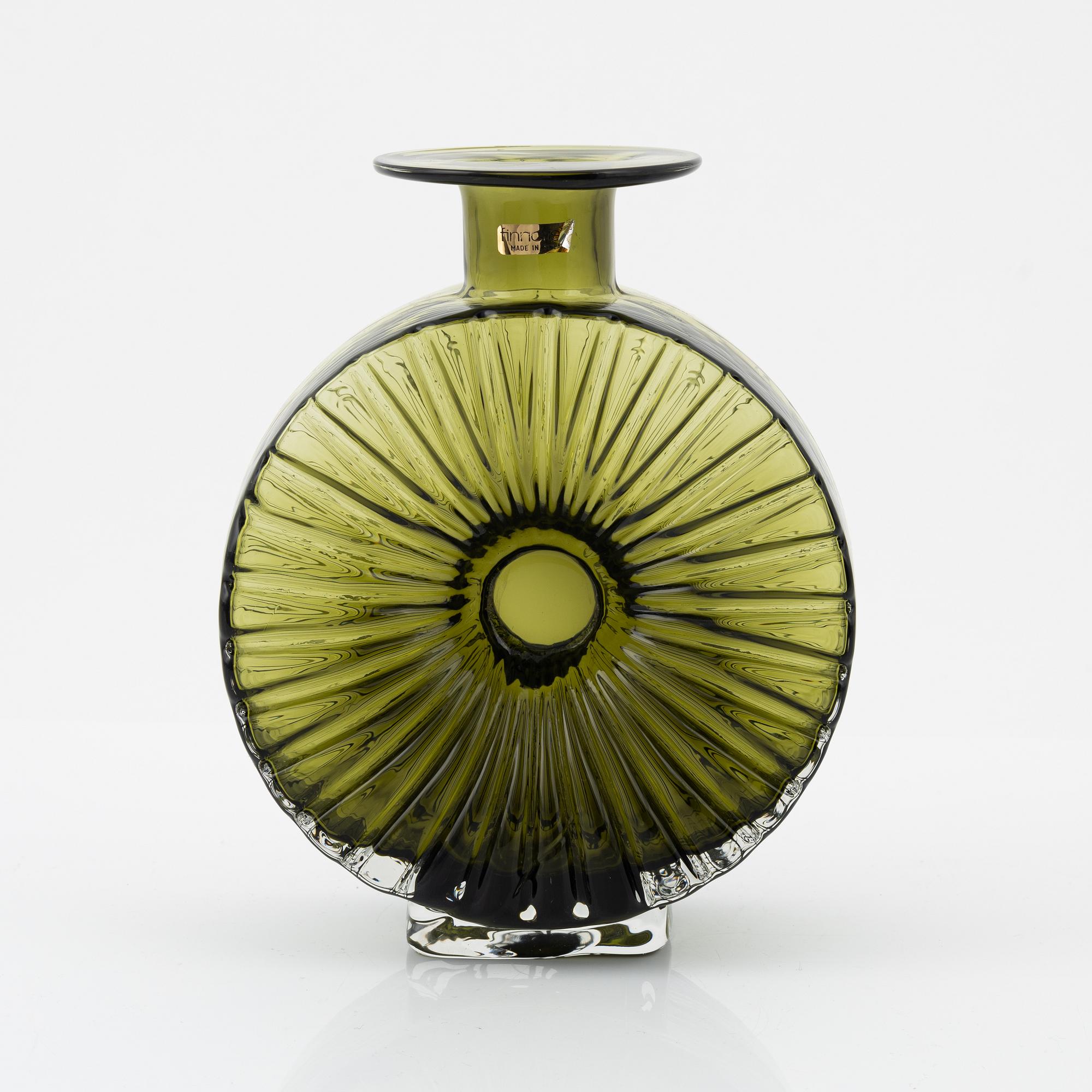 Helena Tynell, flaska "Solflaskan" Riihimäen Lasi Oy. I produktion 1964-1974.