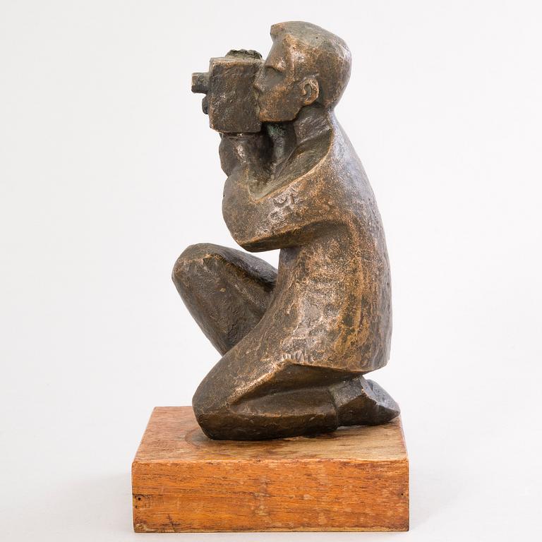 ENSIO SEPPÄNEN, bronze sculpture, signed and dated-63 (on the base).