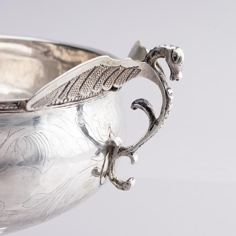 A Swedish 18th century silver bowl, mark of Christoffer Bauman, Hudiksvall 1795.