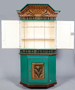 KRONSKÅP, allmoge, tidigt 1800-tal.