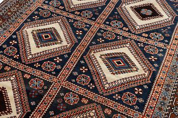 A carpet, Qashkai 'Shekarlou', approx. 310 x 227 cm.
