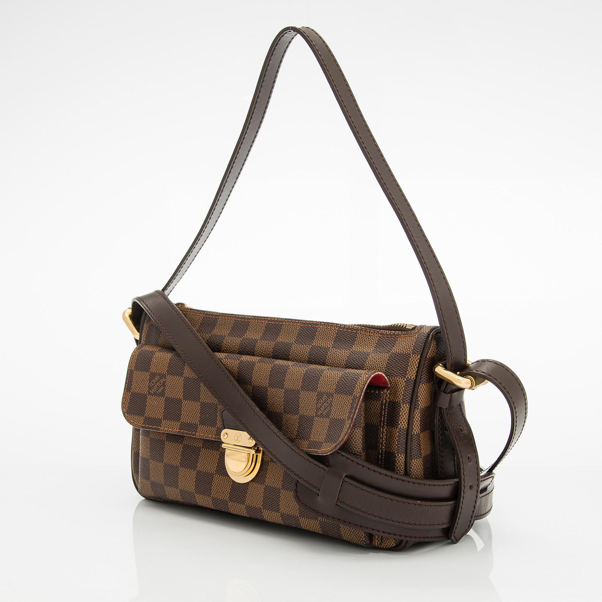 Louis Vuitton, a Damier Ebene 'Ravello GM' bag.