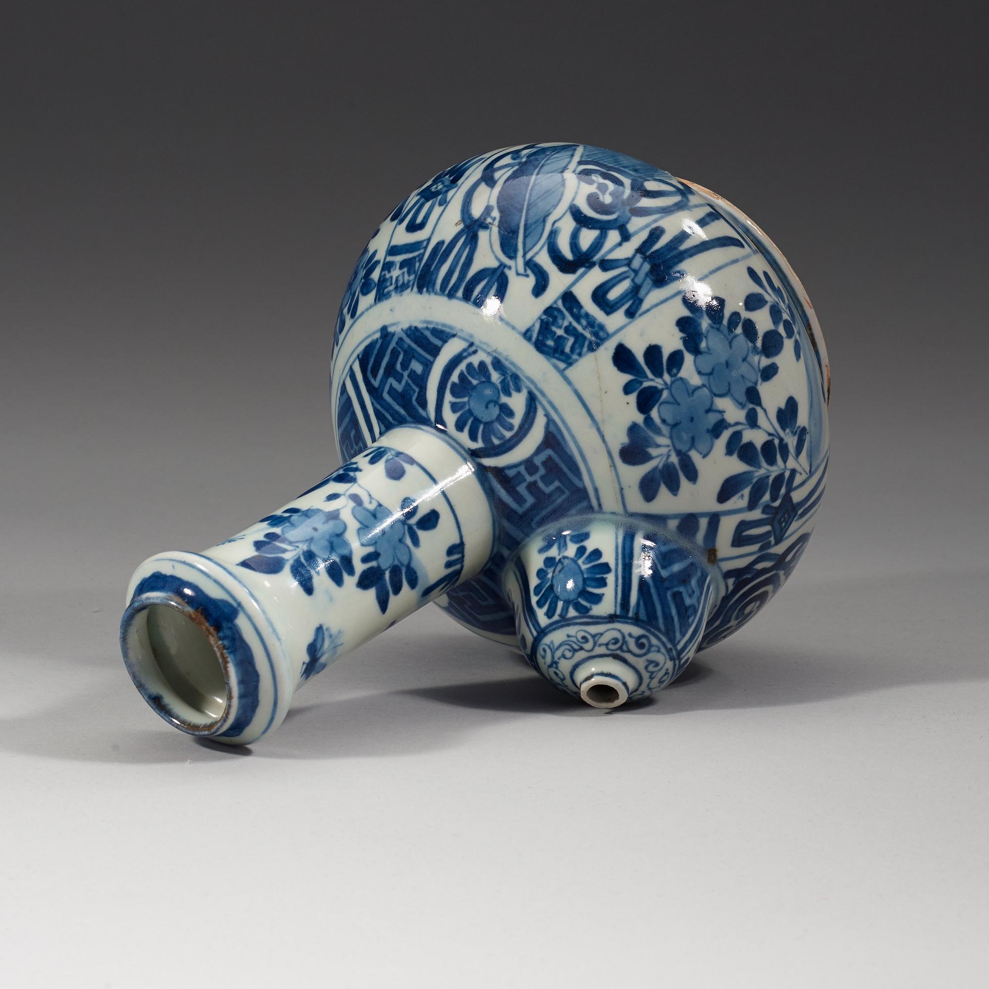 KENDI, porslin, Mingdynastin, Wanli (1573-1619).