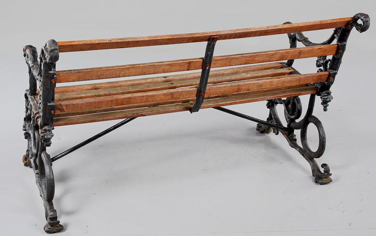 TRÄDGÅRDSSOFFA, gjutjärn, 1900-talets mitt.