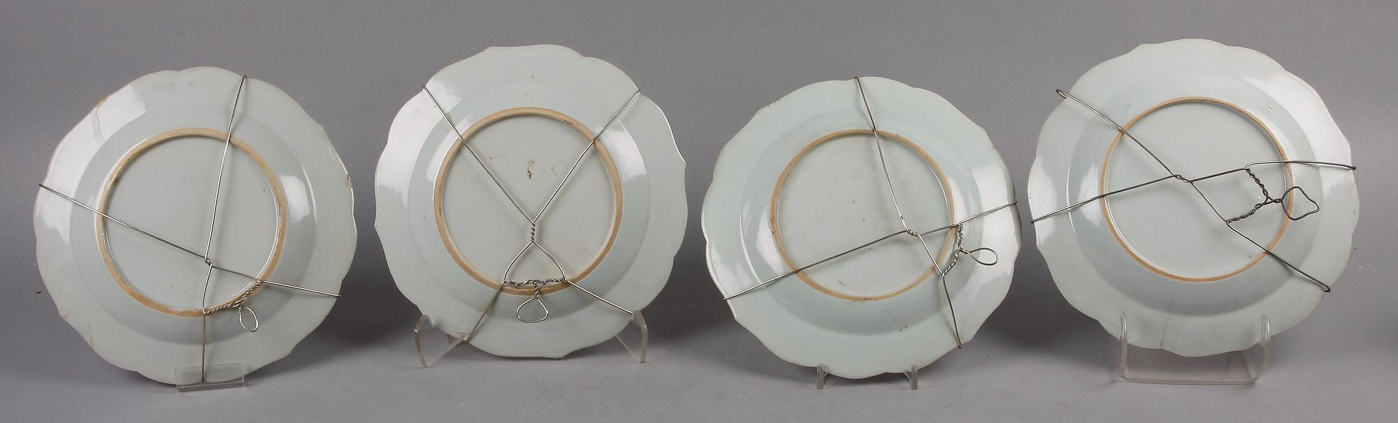 TALLRIKAR, 4 st, porslin. Kina, Qianlong 1736-95.