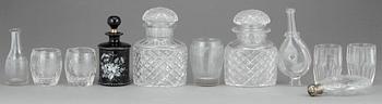 PARTI FLASKOR och GLAS, 11 st, glas, 1700-1800-tal.