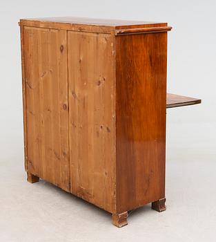 CHIFFONJÉ, 1800-talets andra hälft.