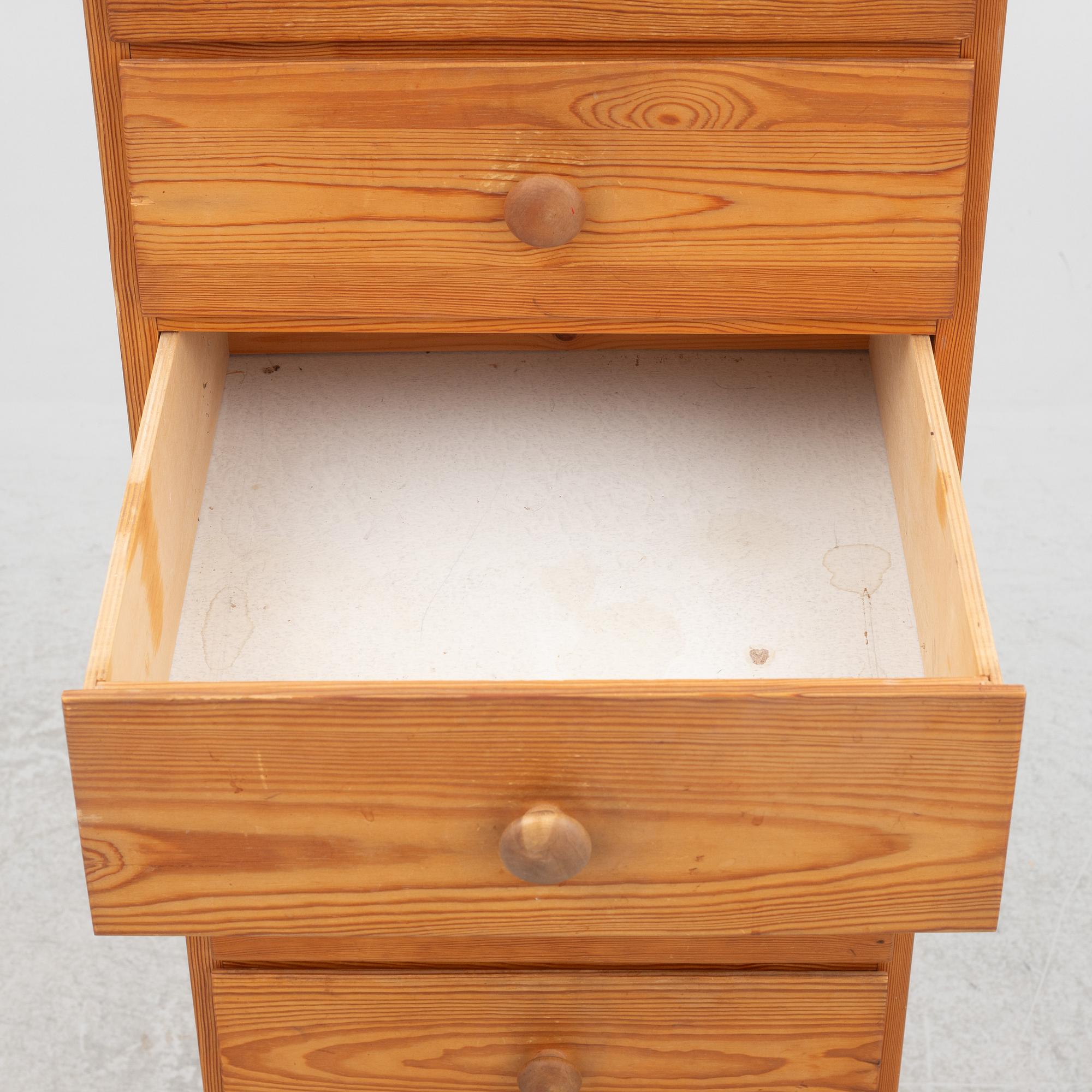 Chest of drawers, third quarter of the 20th Century.
