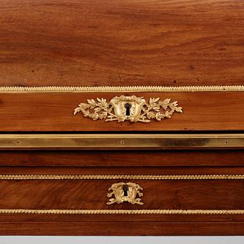 Sekretär, Parisarbete, 1800-talets andra hälft, Louis XVI-stil.