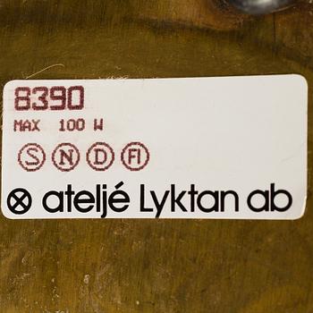 A "Knubbling" tablelamp by Anders Pehrsson for Ateljé Lyktan.