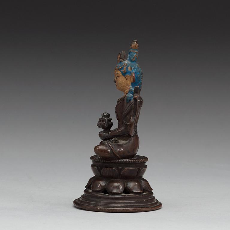 BODHISATTVA, delvis bemålad brons. Tibet, 1800-tal.