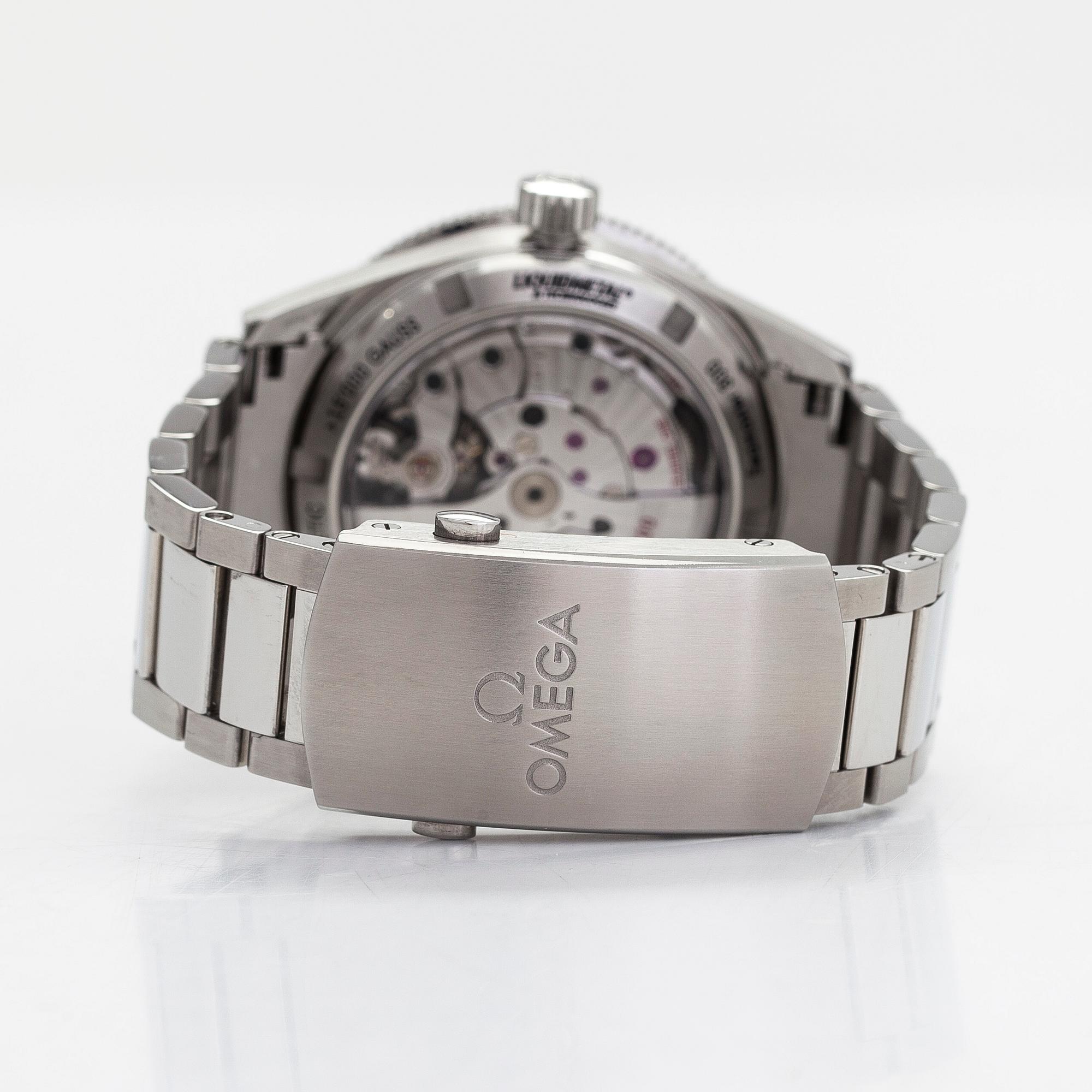 Omega, Seamaster 300, Master Co-Axial Chronometer, wristwatch, 41 mm.