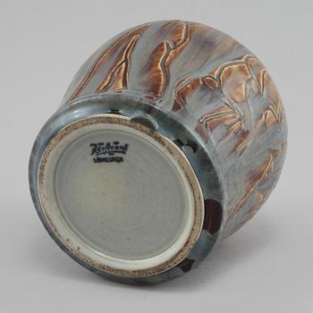 VAS, stengods, Gertrud Lönegren, Rörstrand, Rörstrand, stämpelsignerad, omkring 1900-talets mitt.