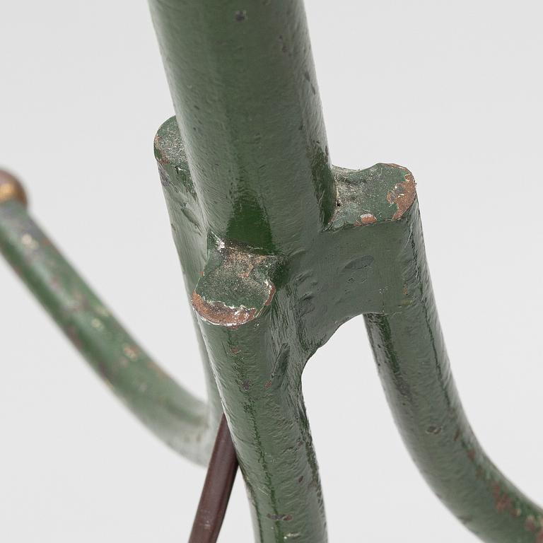 Josef Frank, Floor lamp, model 1842, Firma Svenskt Tenn.