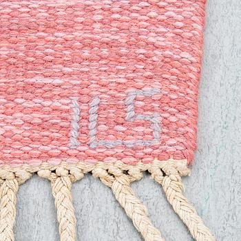 Matta rölakan signerad ILS ca 234x164 cm.