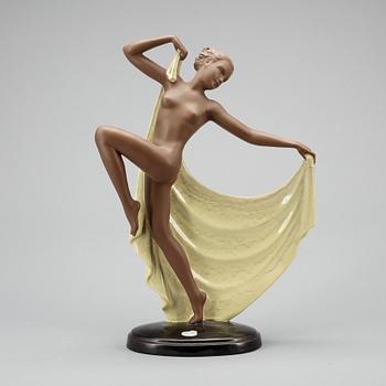 FIGURIN, lergods, Josef Lorenz för Goldscheider, Modellen formgiven ca år 1939.