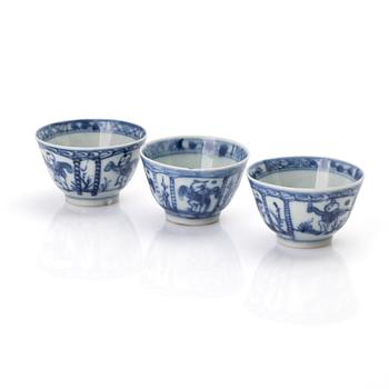 Copper cups, 3 pcs, porcelain, China, Qing dynasty, 19th century.