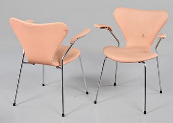 KARMSTOLAR, 3 st, "Sjuan", Arne Jacobsen, Fritz Hansen, 1967, 1969 respektive 1971.