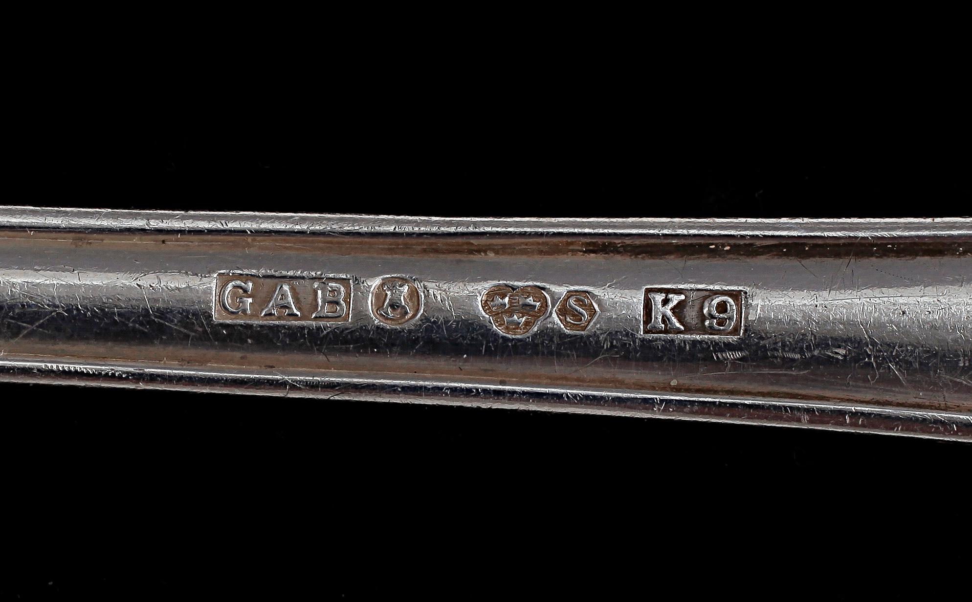 BESTICKSERVIS,127 delar, silver, modell "Svensk rund", GAB, Stockholm, 1900-talets mitt. Vikt 2598g.