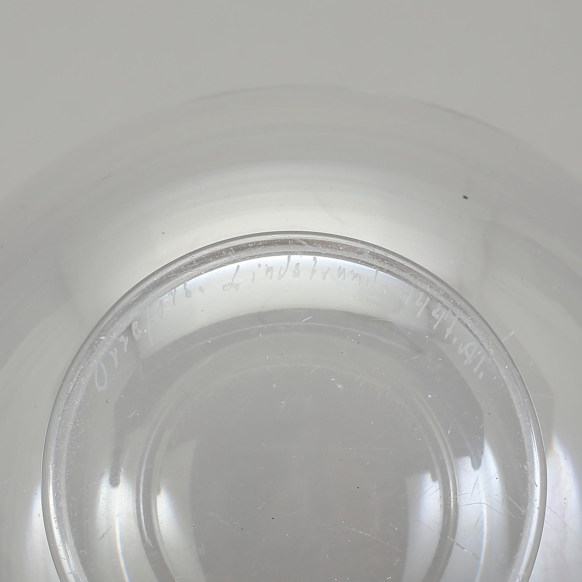 VAS, glas, Vicke Lindstrand, Orrefors, 1935.