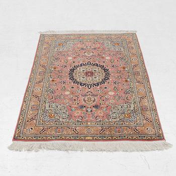 Matta, orientalisk, silkesinslag, ca. 146 x 101 cm.