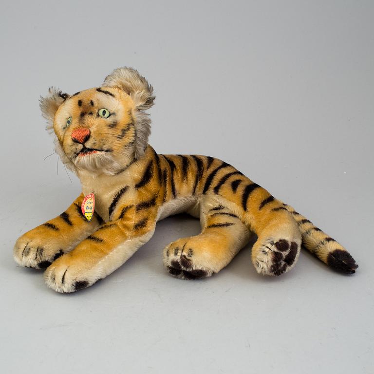 A 1950s Steiff "Bengal" stuffed toy tiger.