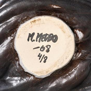 Mårten Medbo, a stoneware sculpture/dish,  "Slangfat", ed. 4/8, executed in his studio, 2008.