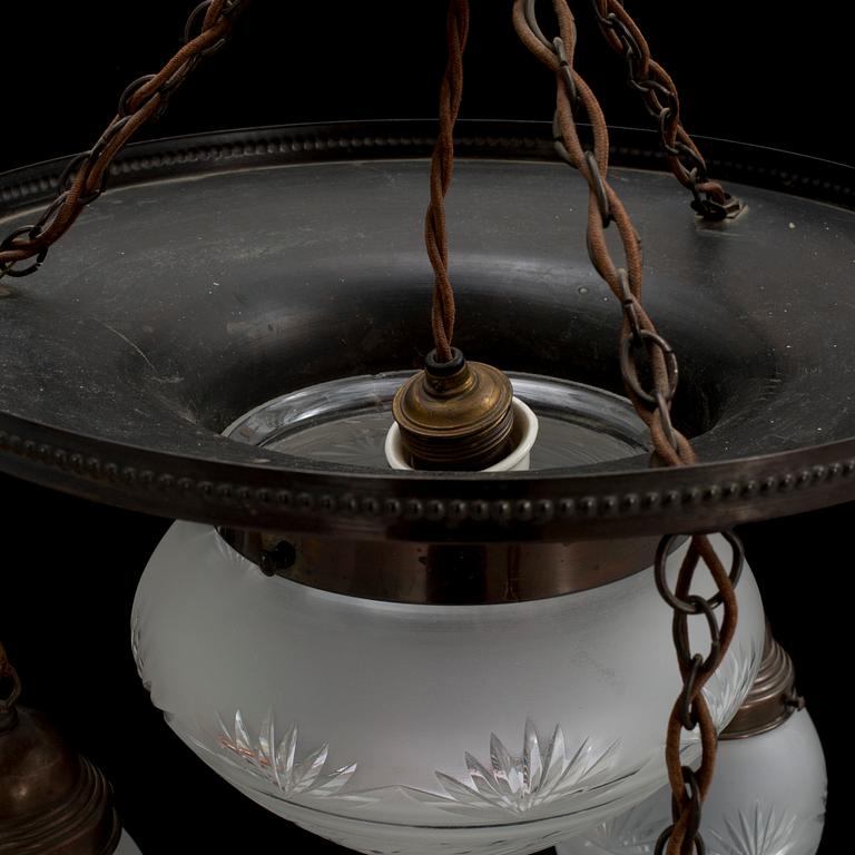 TAKLAMPA, 1900-talets första hälft.