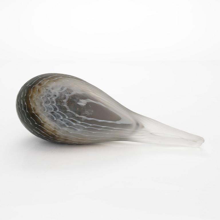 Oiva Toikka, a 'Labbe' glass bird, signed Oiva Toikka Nuutajärvi Notsjö 1514/3000.