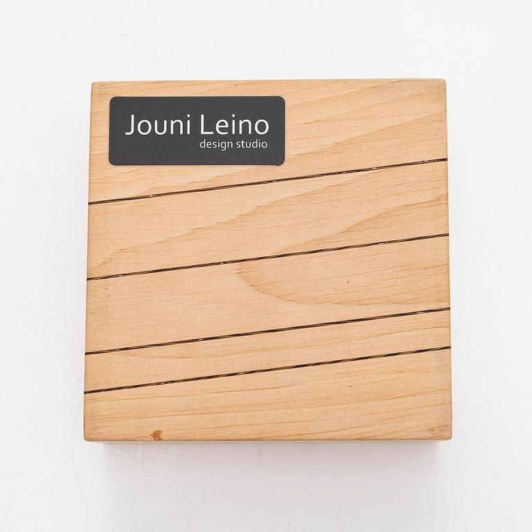 Jouni Leino, Skål och klädhängare, Jouni Leino Design Studio.