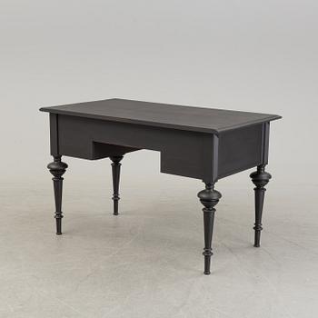 SKRIVBORD, omkring år 1900.
