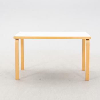 Alvar Aalto, bord, modell 80a, Artek, 2000-tal.