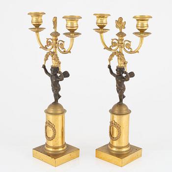 Kandelabrar, ett par, för två ljus, Nordeuropa, 1800-talets början, Empire.