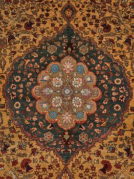 Matto, a semi-antique silk Turkish with metal brocade, ca 194-195 x 127,5-132,5 cm.