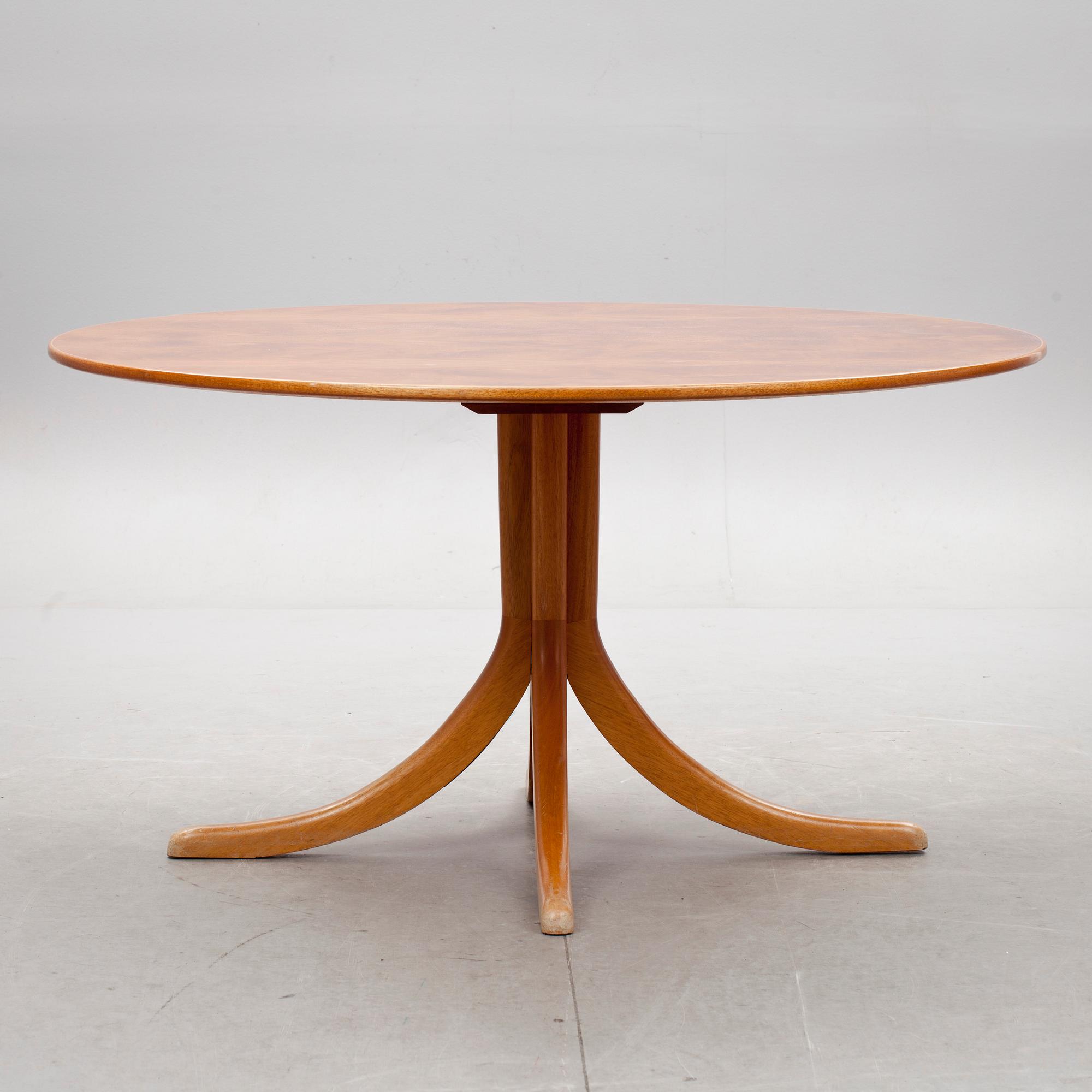 MATBORD, modell 1020.  Josef Frank för Svenskt Tenn.