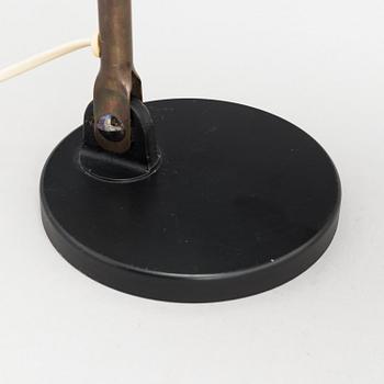 Paavo Tynell, bordslampa, modell 9222, Idman, 1900-talets mitt.