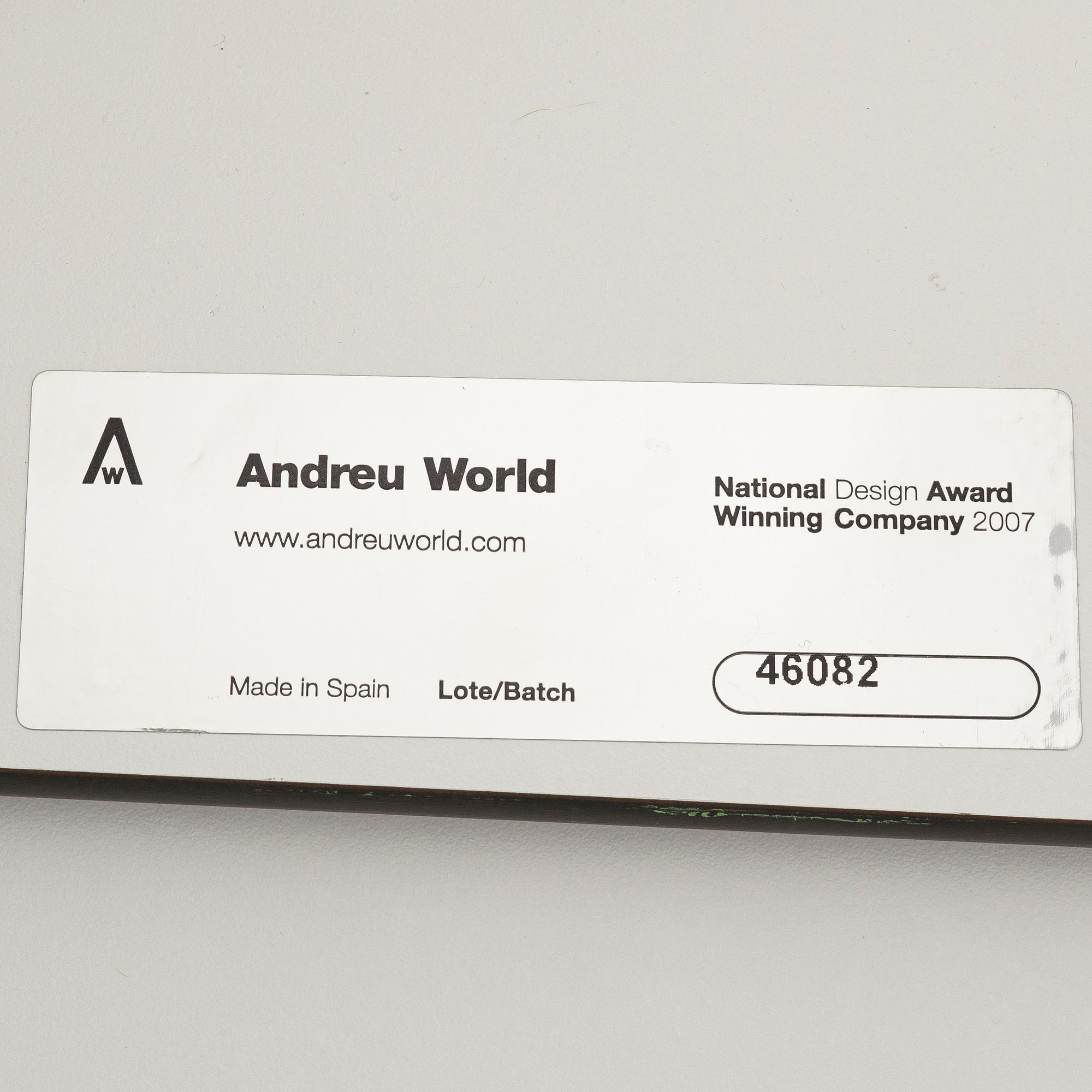 Matbord, "Reverse Conference table" för Andreu World.