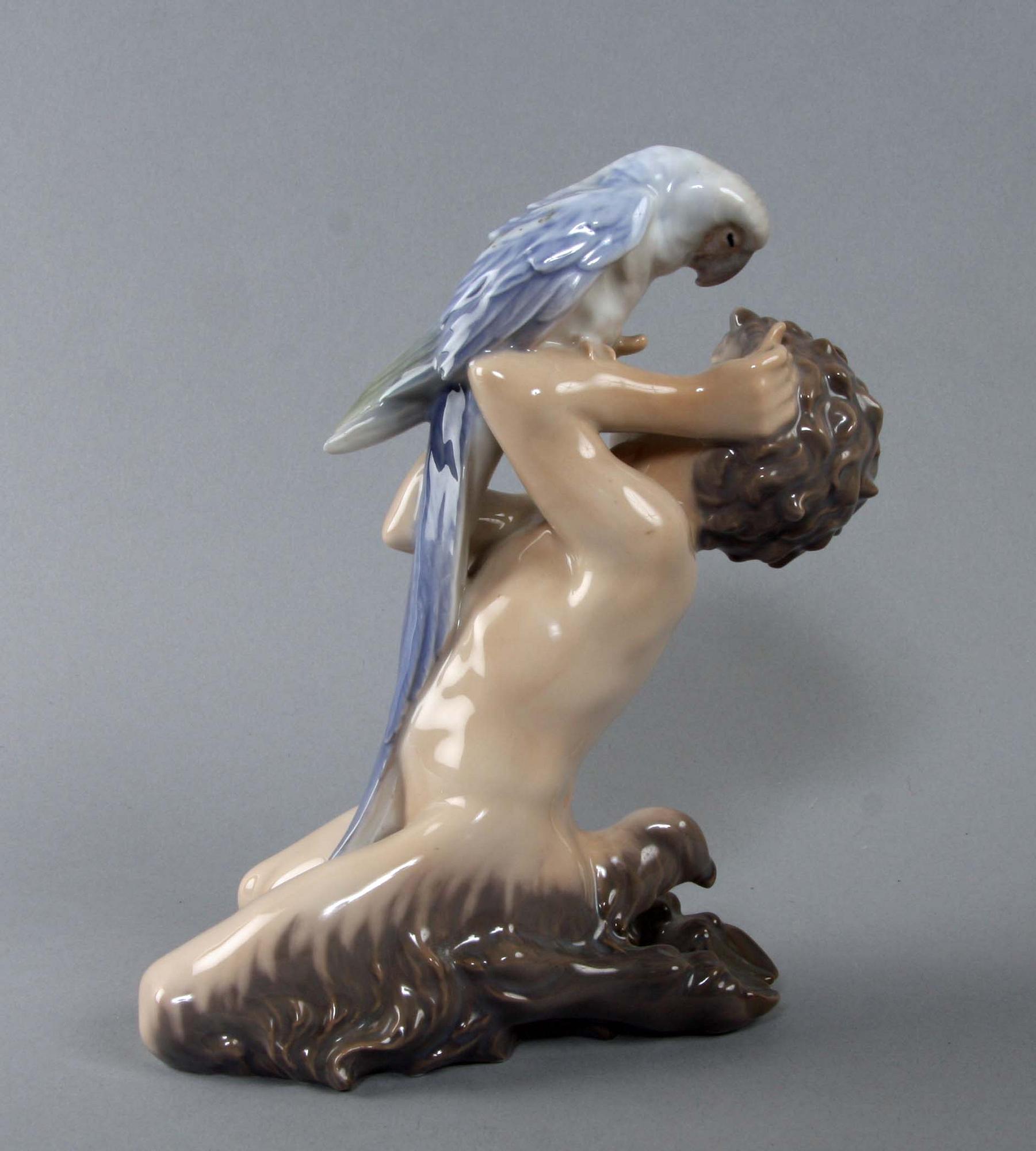 FIGURIN, porslin, Royal Copenhagen.