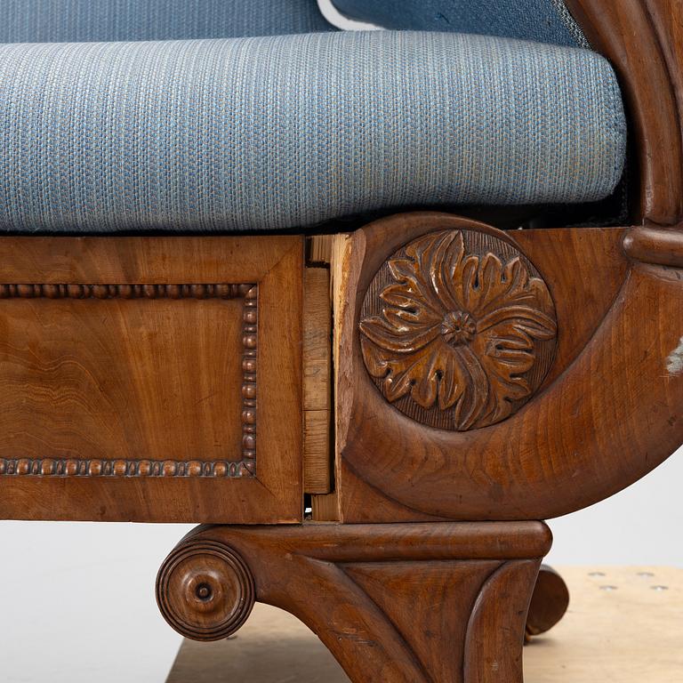 Soffa, 1800-talets första hälft. Empire.
