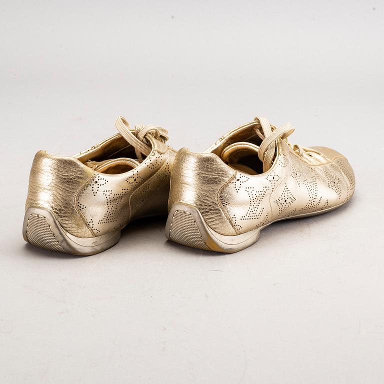 Louis Vuitton, Sneaker, size 36 1/2.