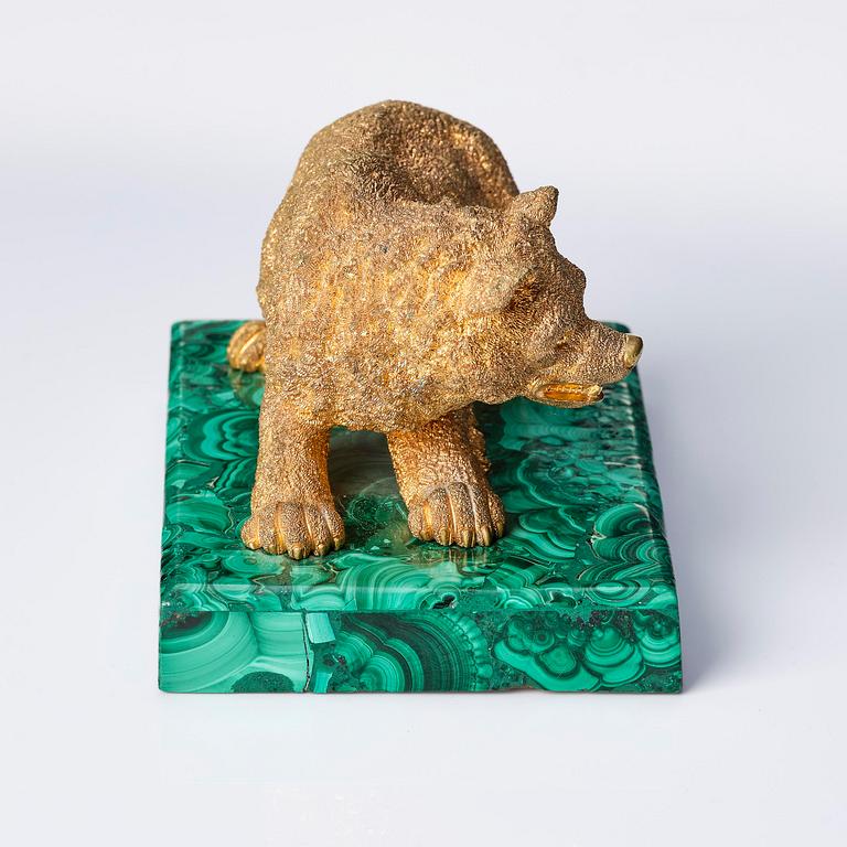 A Russian Nicholas II malachite-veneered and ormolu paperweight, late 19th century.