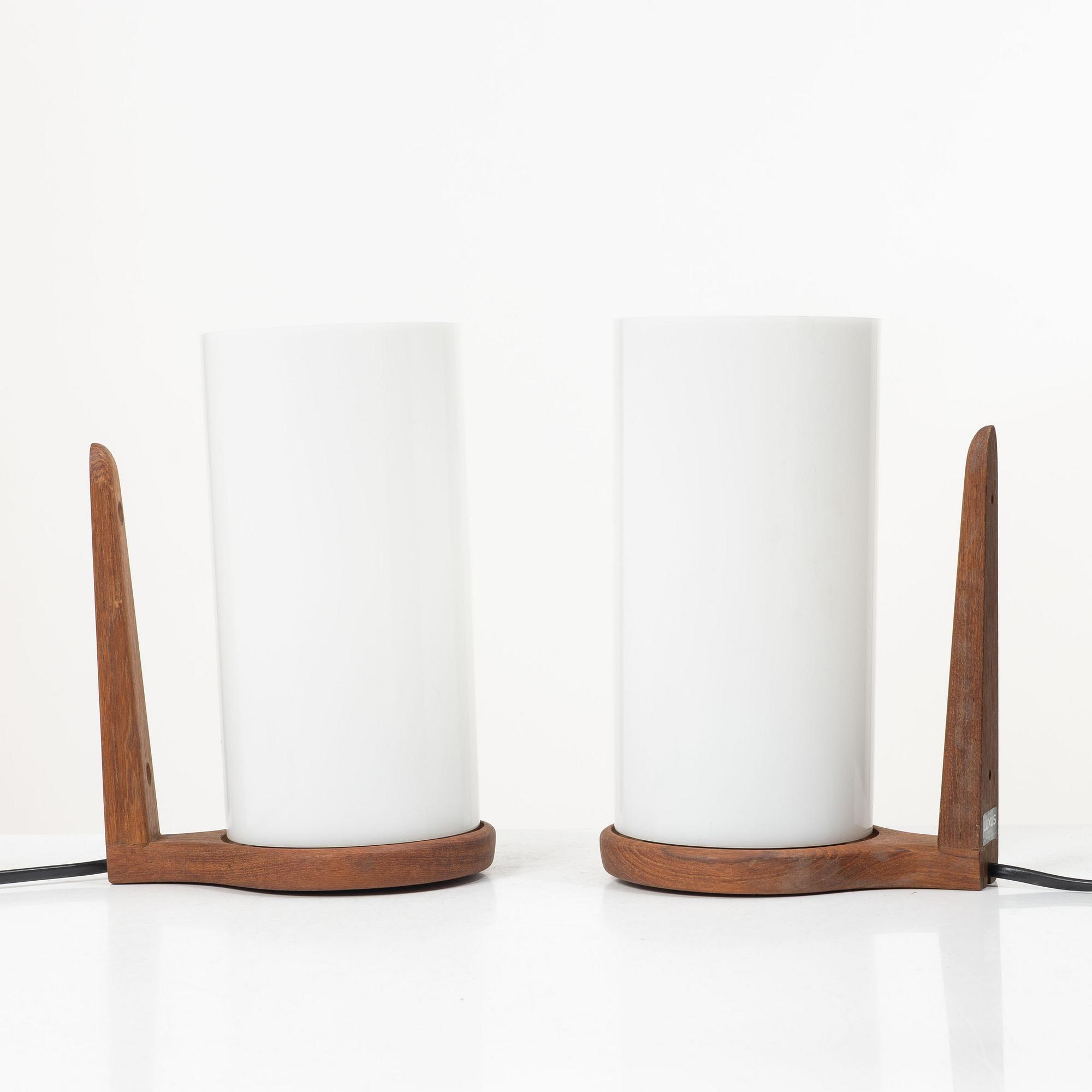 Uno & Östen Kristiansson, Wall lights, a pair, Luxus, 1960s.